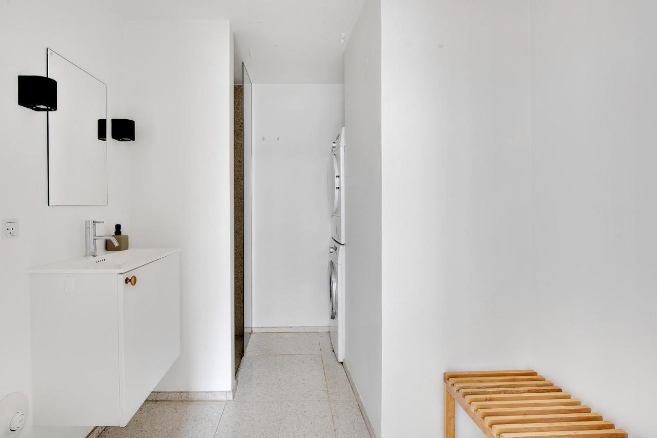Sanders Secret - Pleasant Three-Bedroom Townhouse Near Main Attractions โคเปนเฮเกน ภายนอก รูปภาพ