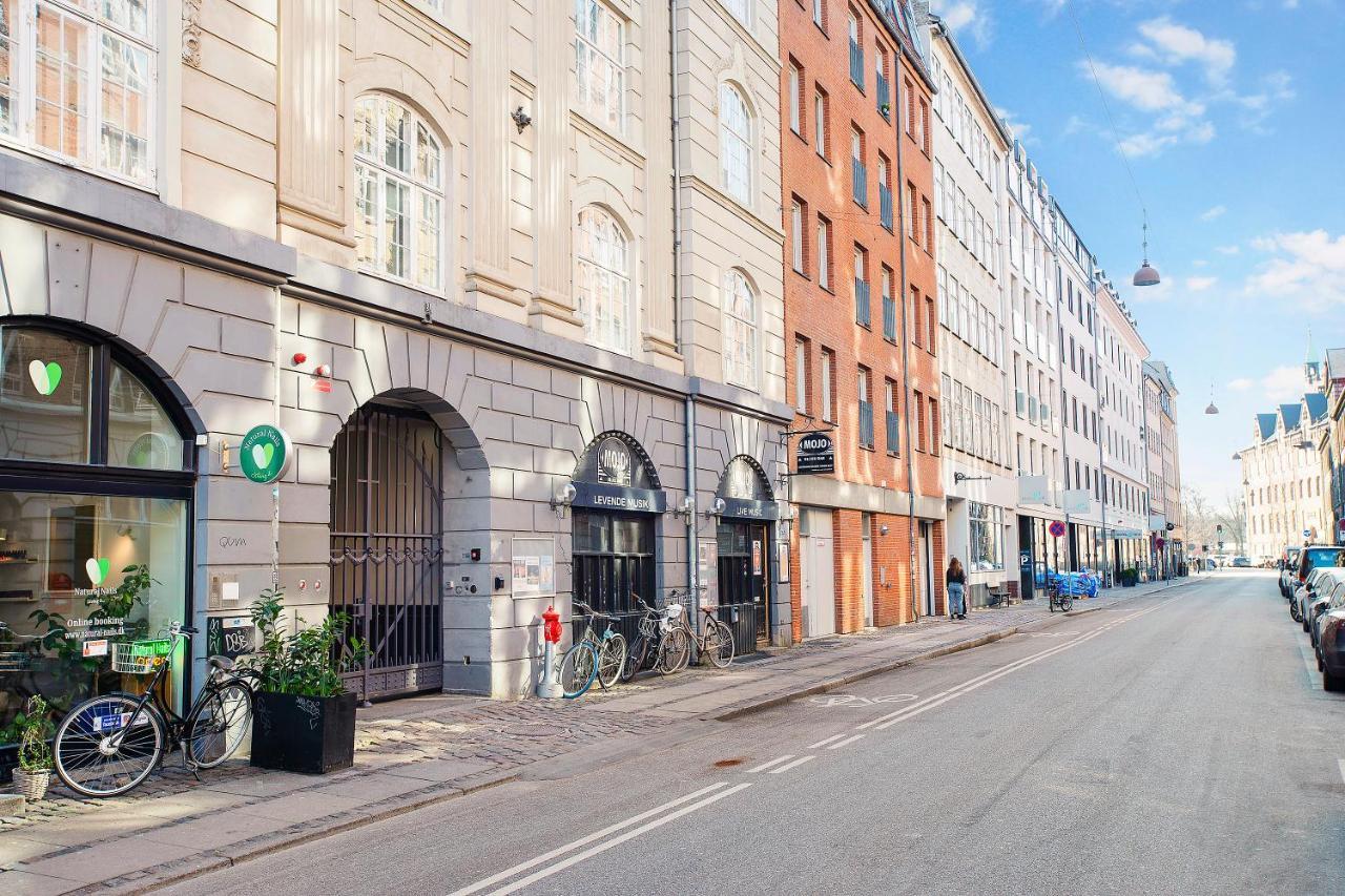 Sanders Secret - Pleasant Three-Bedroom Townhouse Near Main Attractions โคเปนเฮเกน ภายนอก รูปภาพ