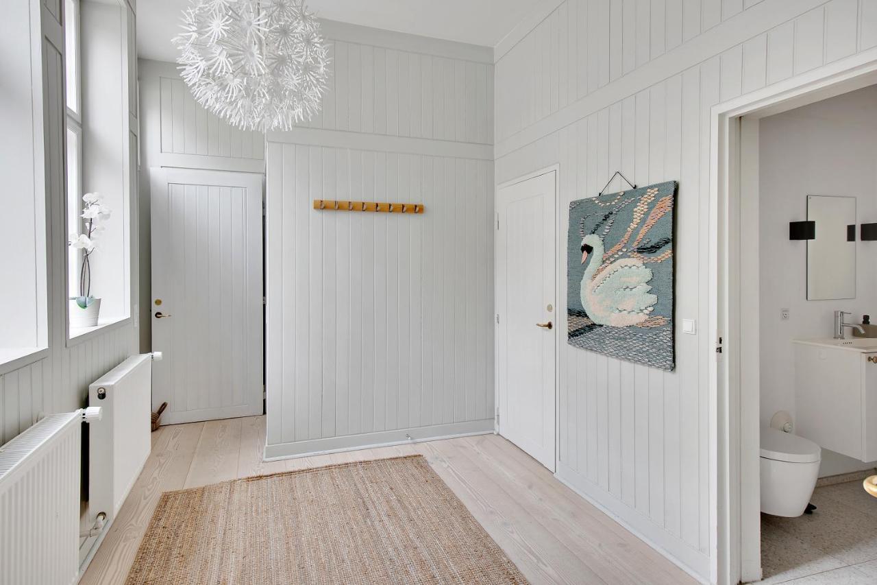 Sanders Secret - Pleasant Three-Bedroom Townhouse Near Main Attractions โคเปนเฮเกน ภายนอก รูปภาพ